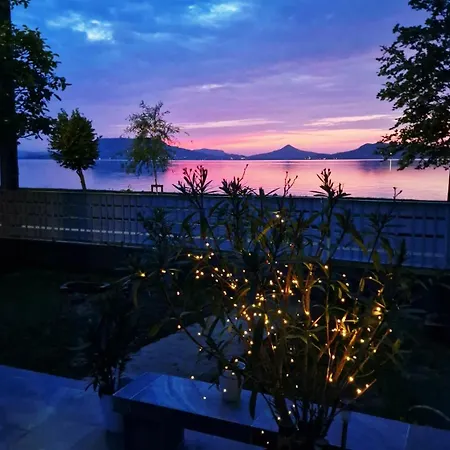 Villa Roxy Beach House *
