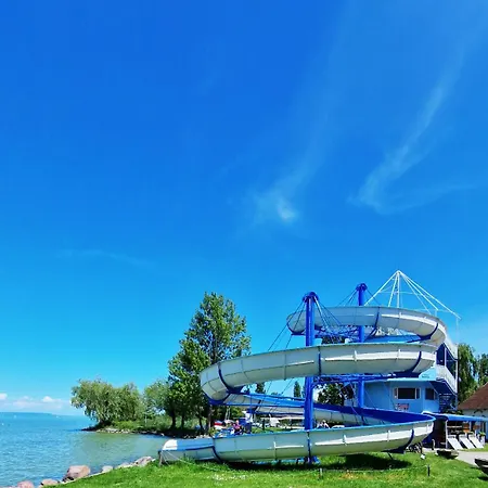 Villa Roxy Beach House Fonyod