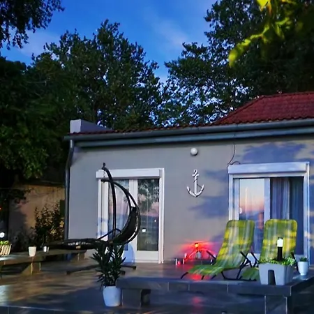 Villa Roxy Beach House Fonyod