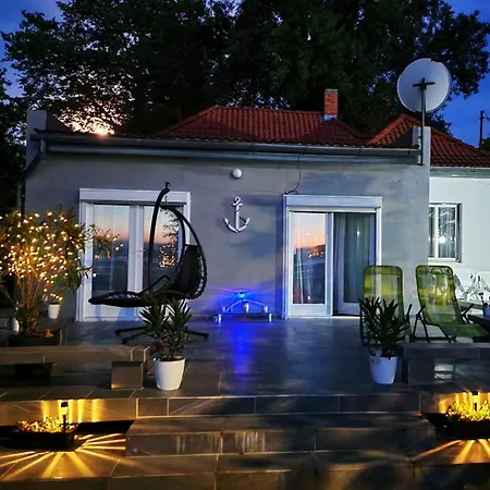 Roxy Beach House Villa Fonyod